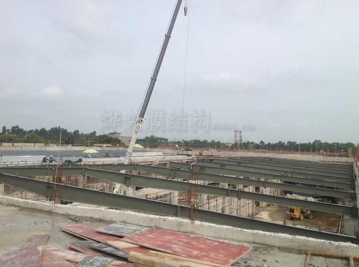 膜結(jié)構(gòu)施工-深圳市燁興膜結(jié)構(gòu)工程有限公司 膜結(jié)構(gòu)施工.jpg